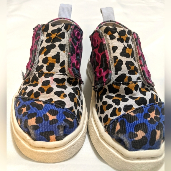 Toms Other - Tom's Tiny Botas Cupsole Shoes
